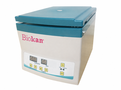 Centrifuga Analógica 12000 RPM para 24 Tubos hematocritos. Modelo SH120. Marca: BIOKAN.