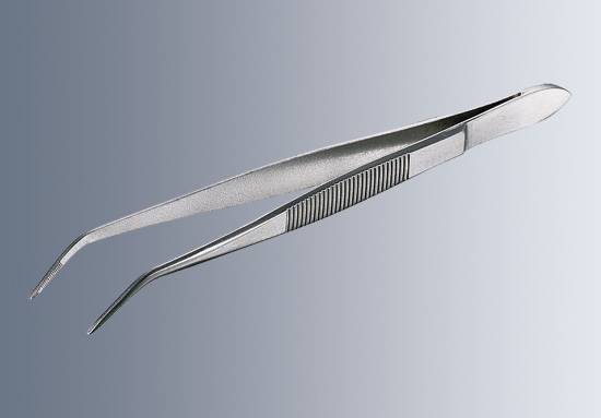 Pinza Curvada para Cubre Objetos segun Kuhne. Modelo SUP6633002.   Marca: MARIENFELD